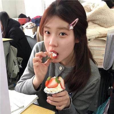 结婚当天新郎重生了(结婚一百零一次)